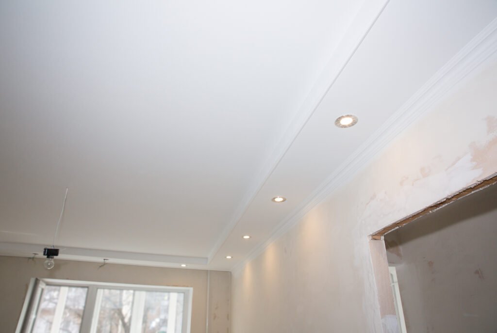 spraying foam house insulation